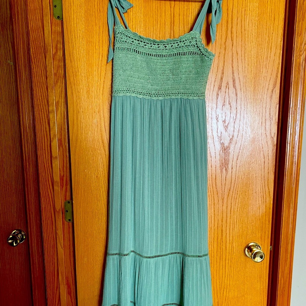 American Eagle Maxi Dress, Size Medium, Green